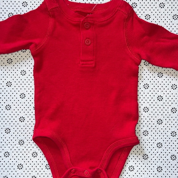 🛍 CUTE LITTLE BABIES LONG SLEEVE ONESIE SIZE 3 MONTHS 🛍 - Picture 2 of 5